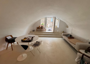 Béton ciré sur carrelage : la solution idéale pour rénover sans démolition